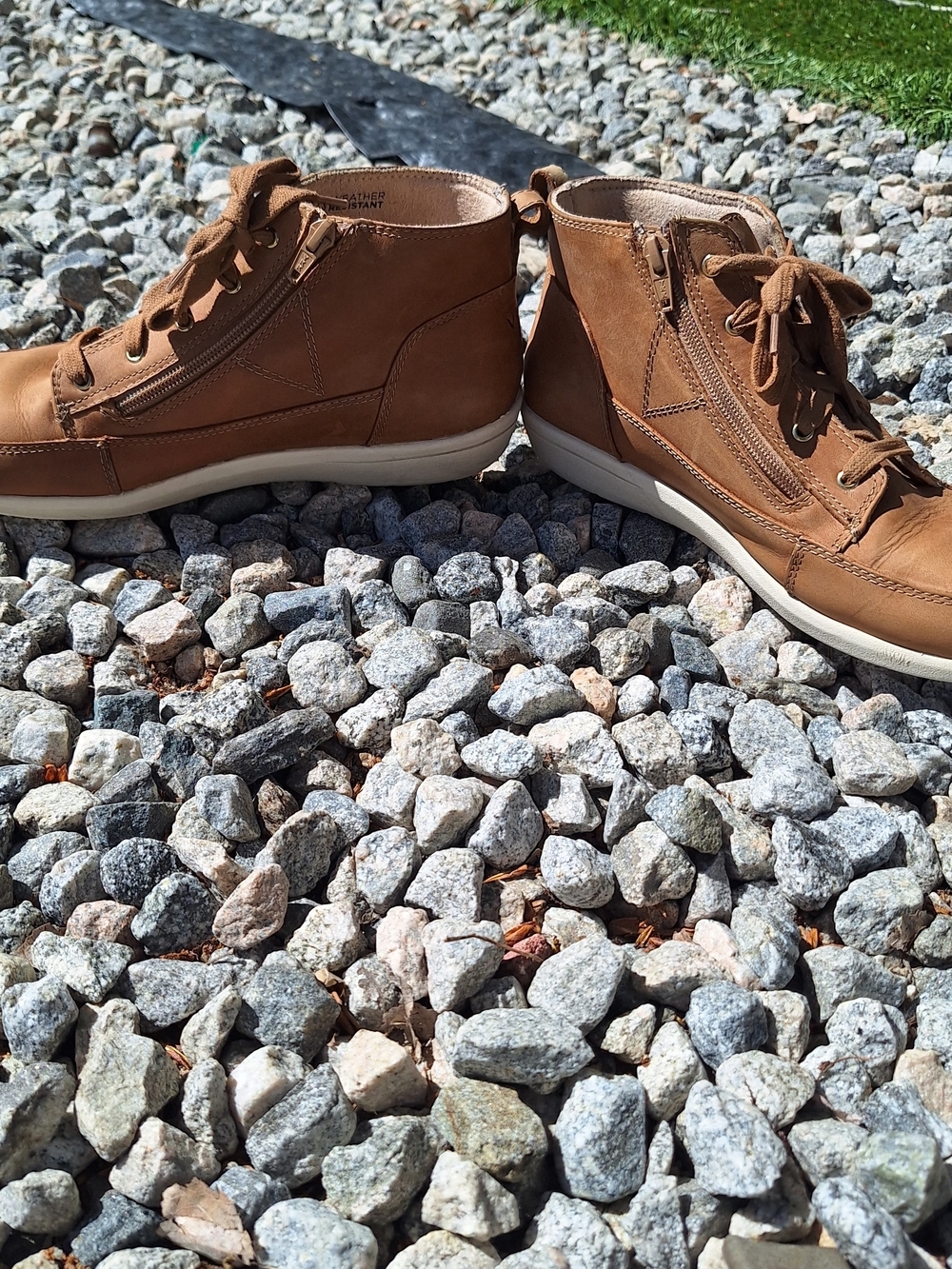 Vionic Shawna weather-resistant high-top sneaker boot Womens 10 - Picture 2 of 14